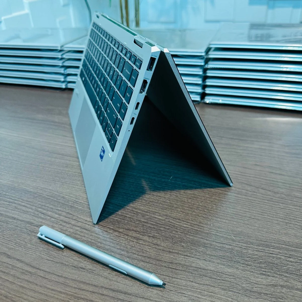 HP   EliteBook   x360   1040   G8   |   Core   i5   11th   Gen   |   16GB   RAM   |   256GB   SSD   |   Touch   |   Backlit   Keyboard